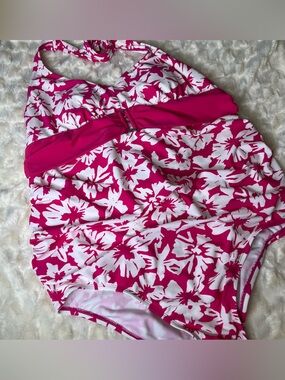 VM Maternity Pink Floral One-Piece Swimsuit XL